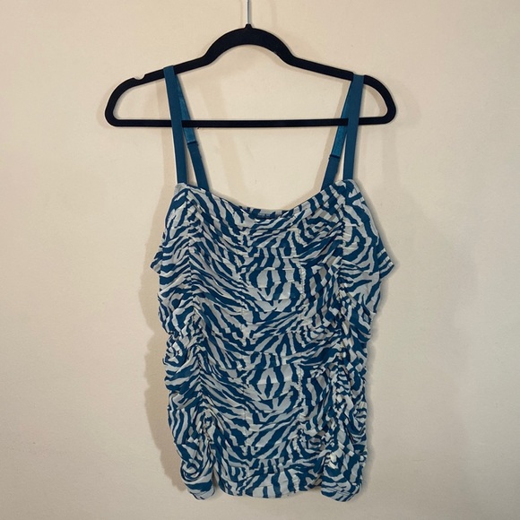 New Blue and white Zebra Animal Print Torrid Mesh Cami Tank Plus - Picture 2 of 5